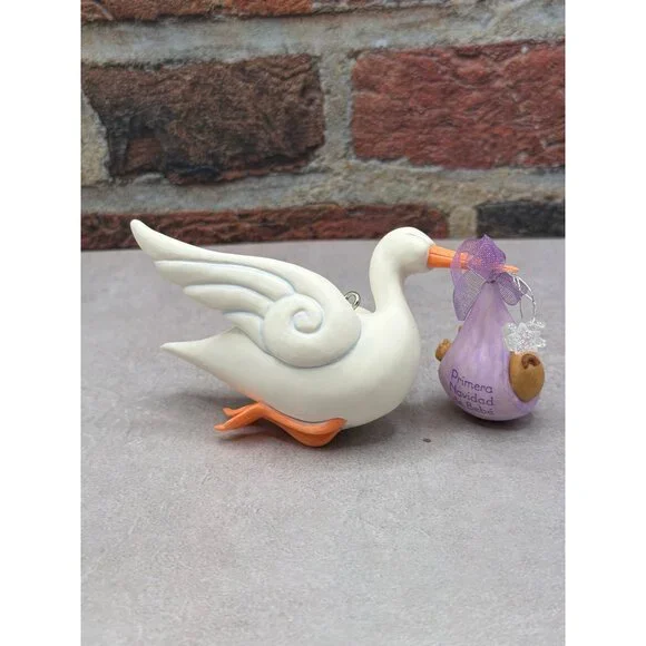 Hallmark Keepsake Ornament Primera Navidad De Bebé 2004 Stork Design - Picture 3 of 6